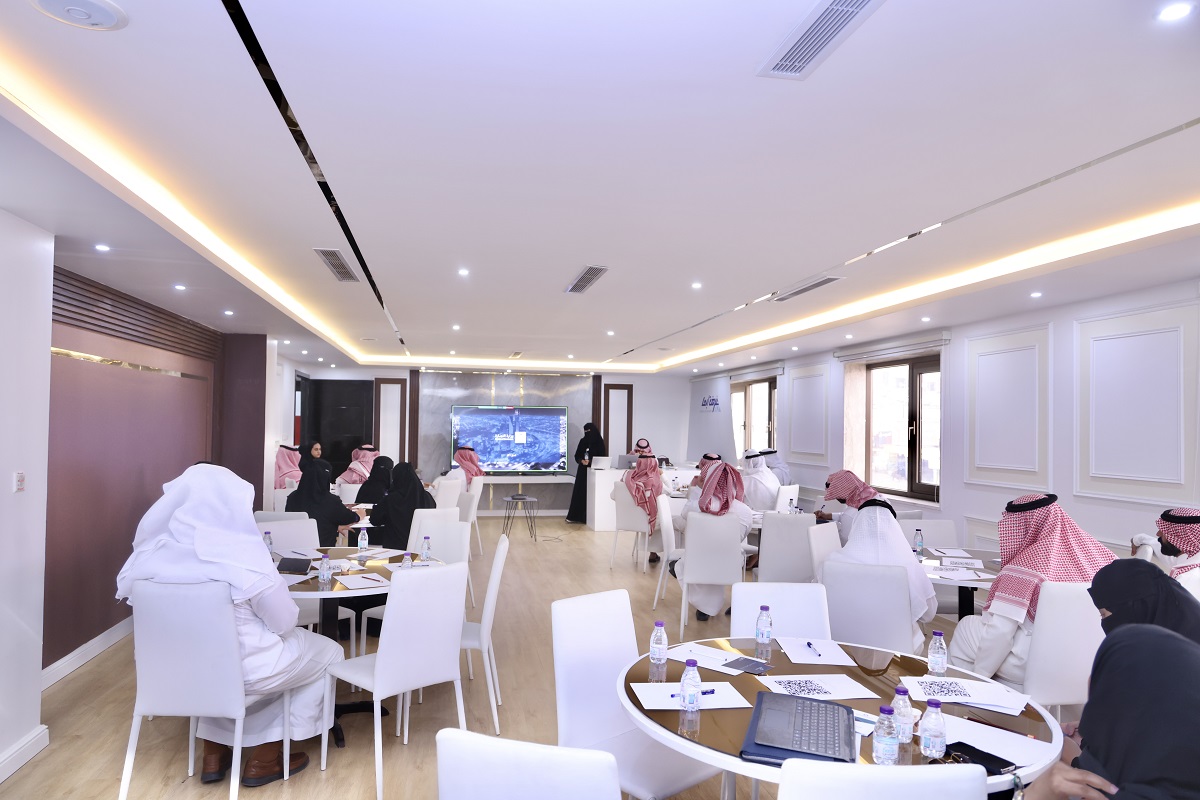 ورشة عمل "الميثاق العائلي" بغرفة أبها تُسلّط الضوء على تعزيز استدامة الشركات العائلية في ظل النظام الجديد